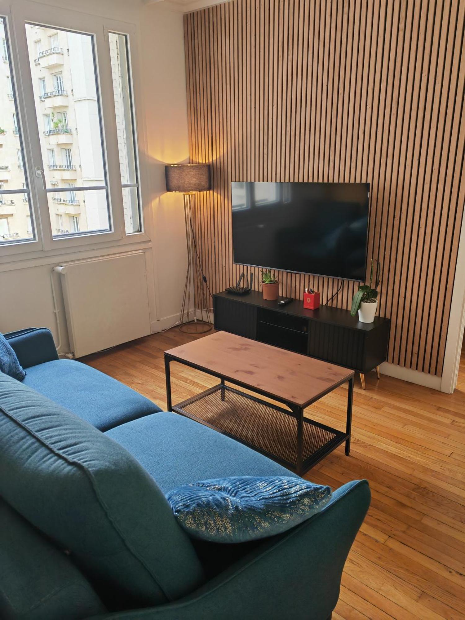 View Sur La Seine Apartment ปารีส ภายนอก รูปภาพ