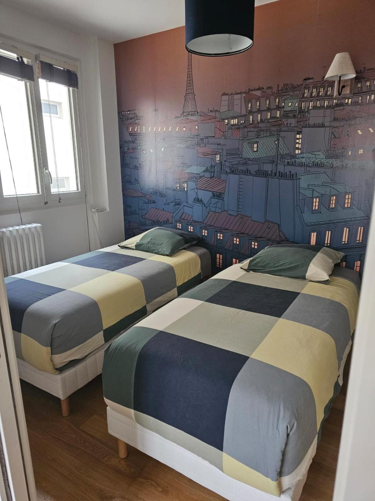 View Sur La Seine Apartment ปารีส ภายนอก รูปภาพ